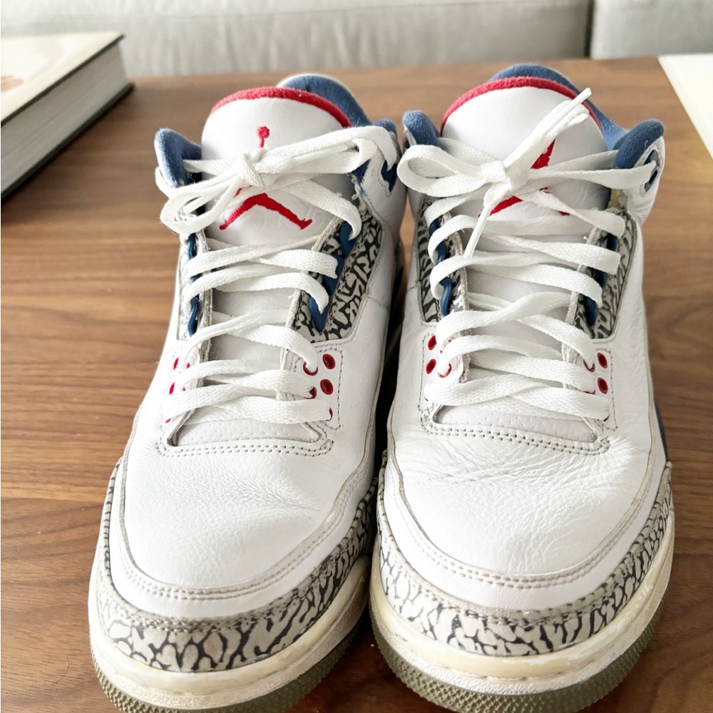 Air Jordan’s sneakers